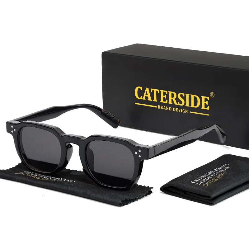 Lunettes de soleil noires carrées Caterside avec étui, chiffon de nettoyage et boîte noire