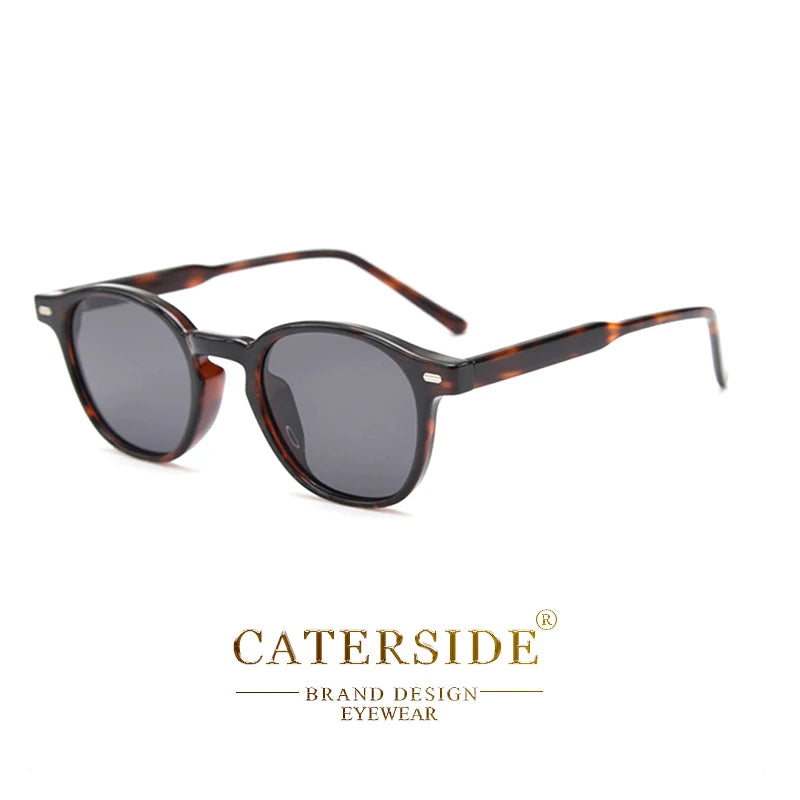 Lunettes de soleil CaterSide à monture écaille et verres foncés, design élégant et moderne