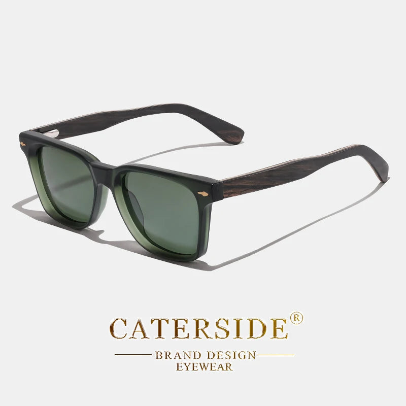 Lunettes de soleil Carterside au design moderne avec monture noire et branches effet bois