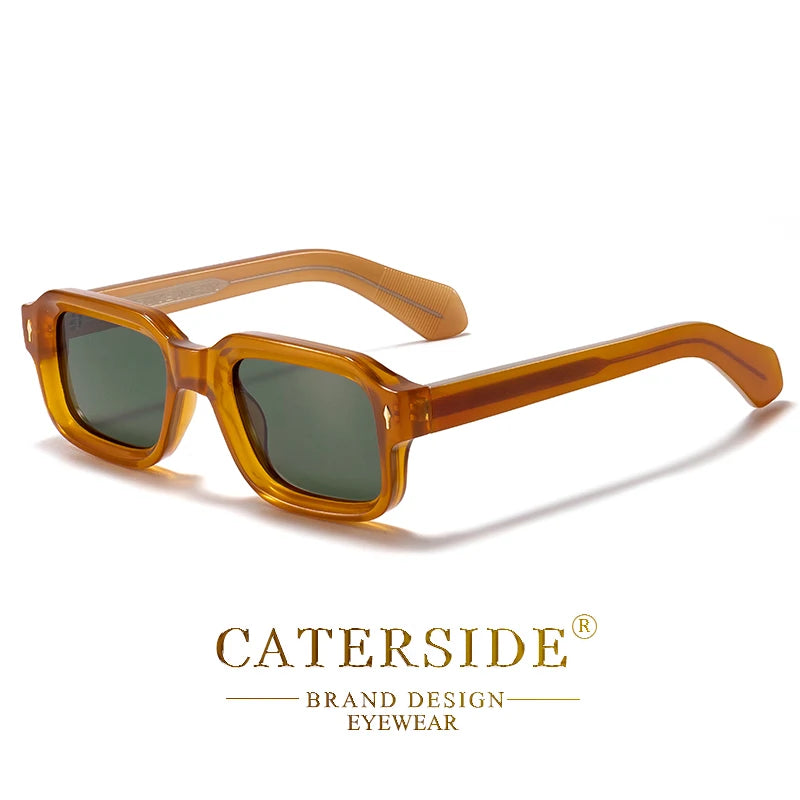 Lunettes de soleil carrées avec monture marron transparent et verres foncés, marque Caterside