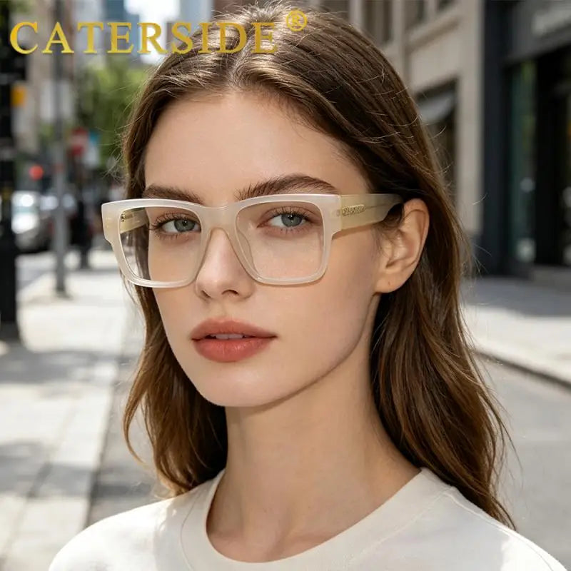 CATERSIDE® Bold Clear™ — Monture carrée épaisse